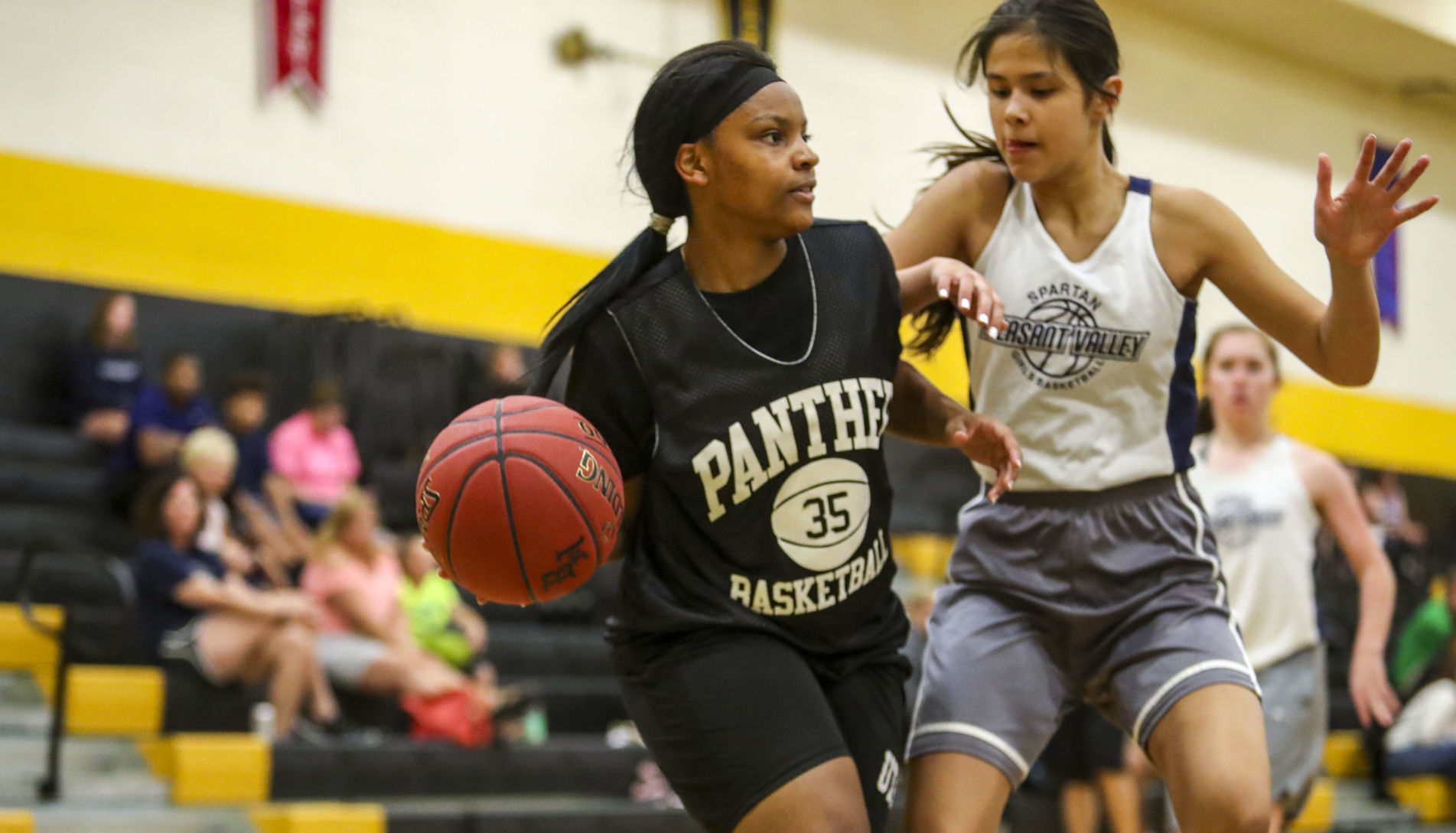 062819-mda-spt-girlshoops-015